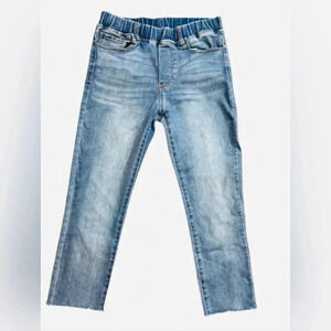 GRACE & LACE CROPPED DENIM JEANS BLUE LIGHT FADE STRETCH WAIST FRAYED SIZE 6